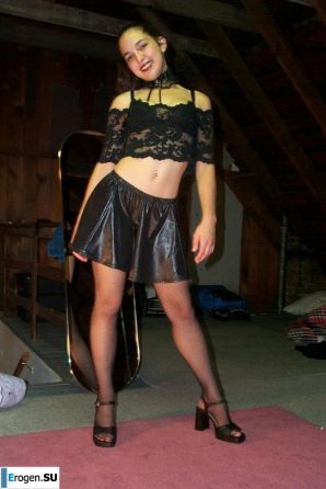 Почти ретро-архив развратной брюнетки. Часть 2. Эскиз 8