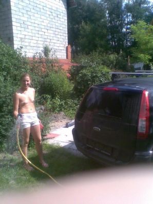 Блонда-эксгибиционистка без сисек. Часть 4. Эскиз 25