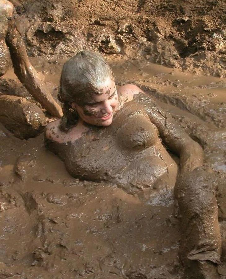 Naked in the Mud. Part 4. Photo 23