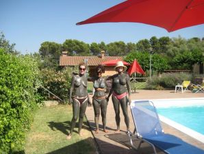 Naked in the Mud. Part 4. Thumb 31