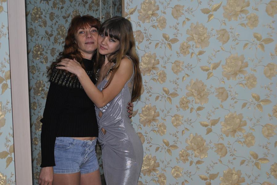 Молодая деваха и старушка. Фото 8