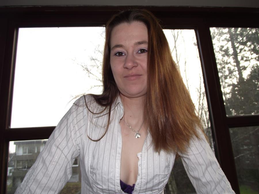 Bright red nipples and a beautiful dumpling. Photo 40