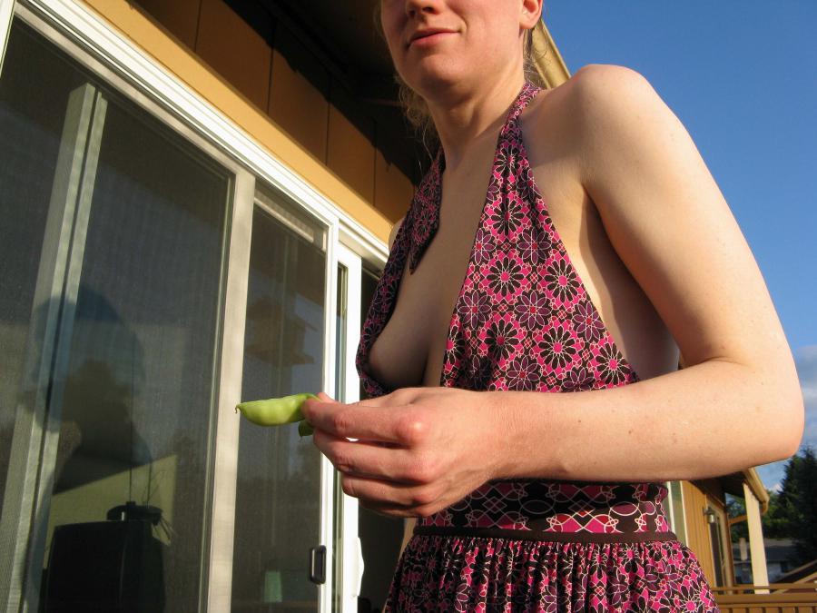 Spied nipple halos. Photo 34