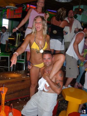 Похождение блондочки. Эскиз 6