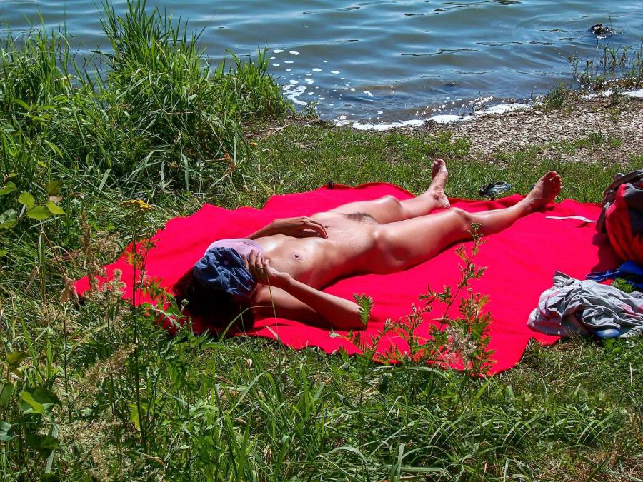 Мохнатка загорает. Часть 2. Фото 22