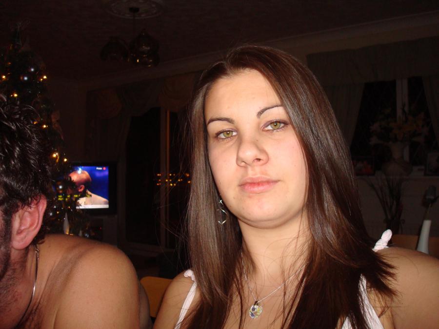 Pierced green-eye. Photo 27