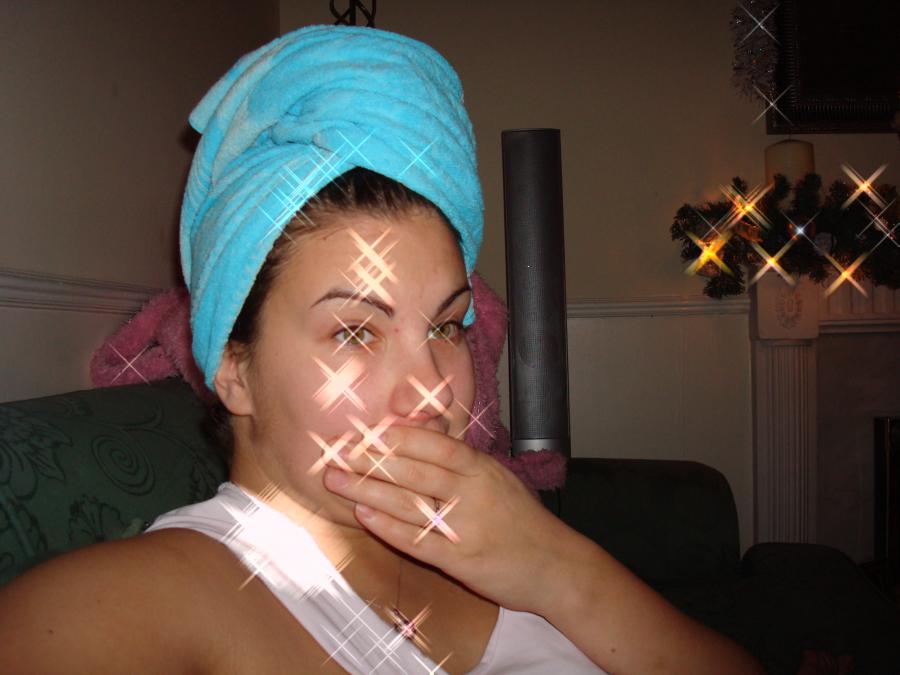 Pierced green-eye. Photo 36