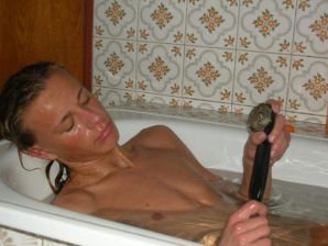 British couple. Thumb 7