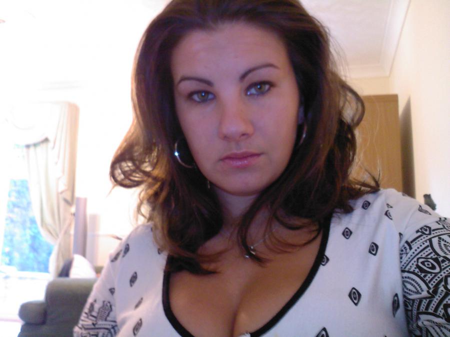 Пирсингованная зеленоглазка. Часть 2. Фото 3