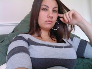 Пирсингованная зеленоглазка. Часть 2. Эскиз 34