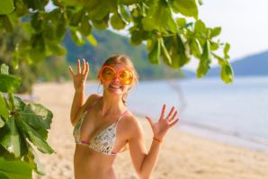 На пляже. Эскиз 19