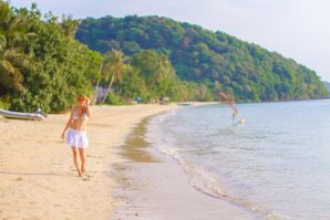 На пляже. Эскиз 31