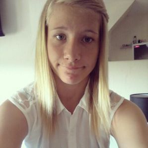 Прыщавое селфи. Эскиз 24