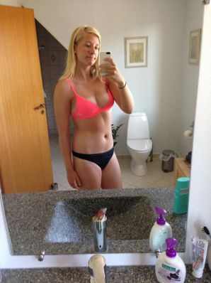 Прыщавое селфи. Эскиз 8