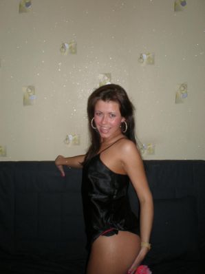 Guitarist 2. Thumb 11