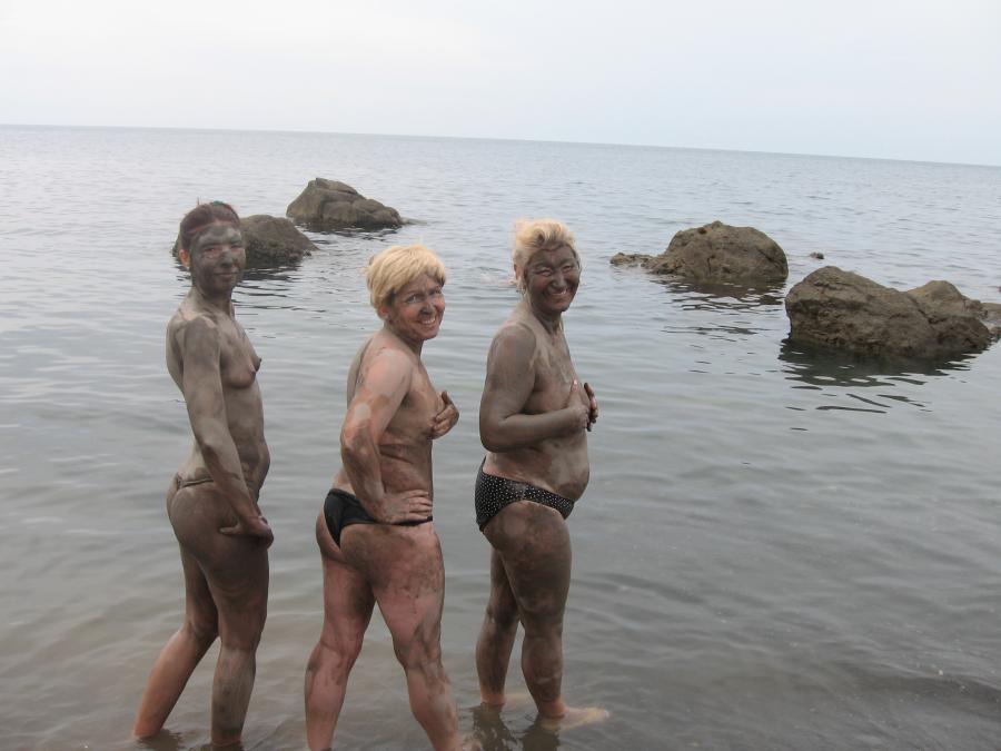 Healing mud. Photo 18