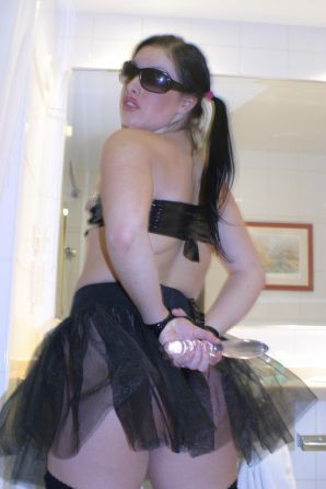 Лесби-брюнетки. Эскиз 23