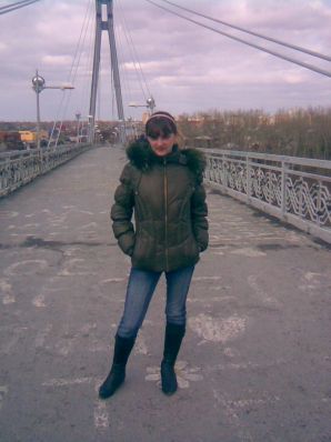 A lover of taking photos of herself on the phone. Part 2. Thumb 17