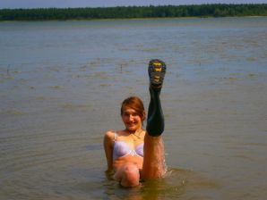 A lover of taking photos of herself on the phone. Part 2. Thumb 31