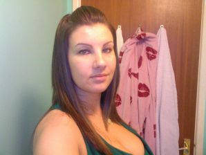 Пирсингованная зеленоглазка. Часть 4. Эскиз 15