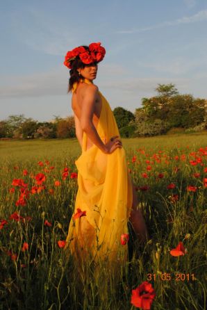 Оля. Эскиз 37