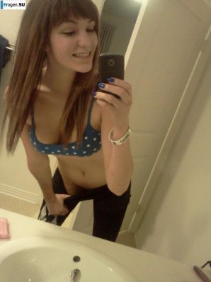 Грудастый селфшот. Эскиз 21