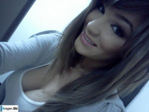 Грудастый селфшот. Эскиз 37