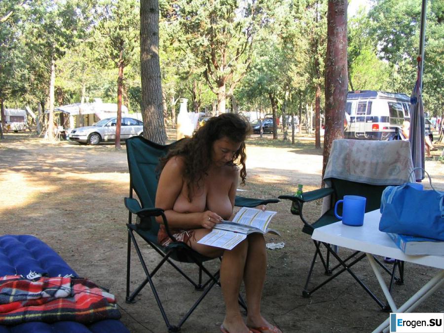 Немолодая пара на отдыхе. Фото 28