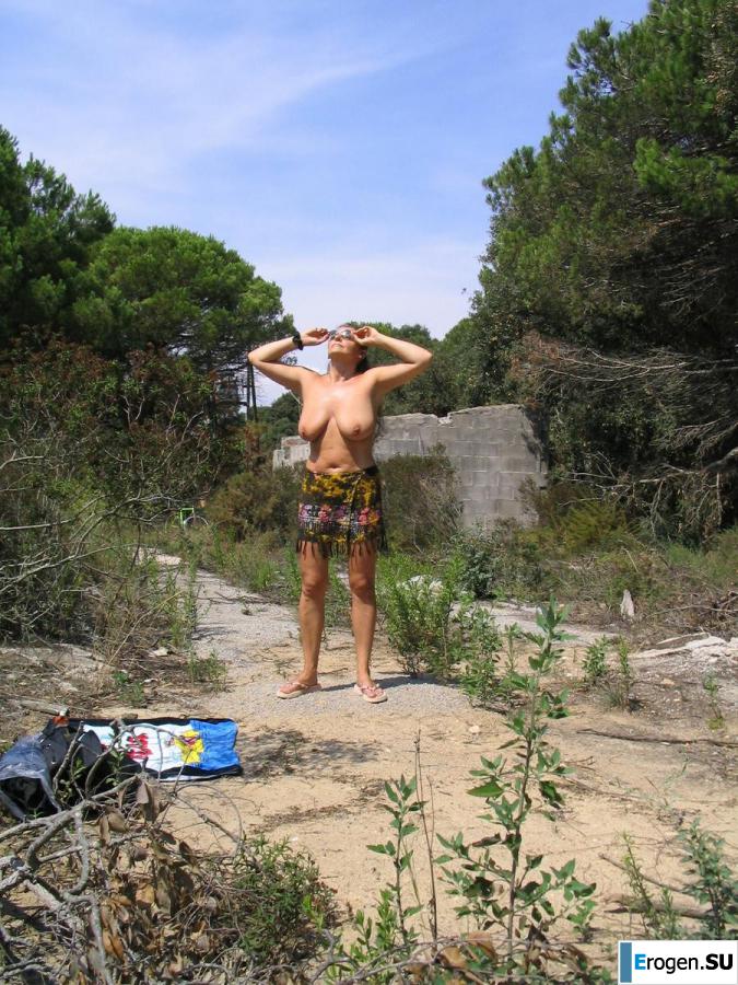 Немолодая пара на отдыхе. Фото 31