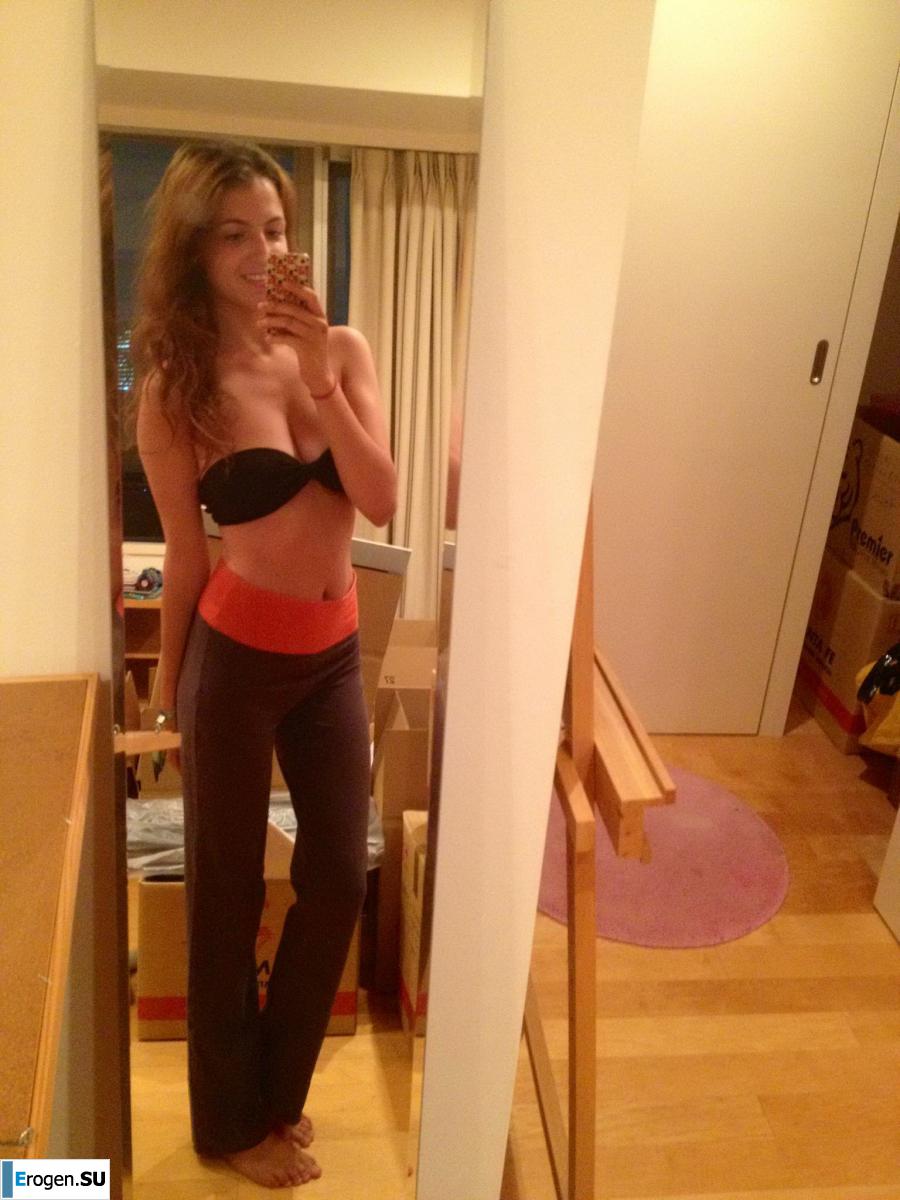 Selfie Maniac. Part 3. Photo 13