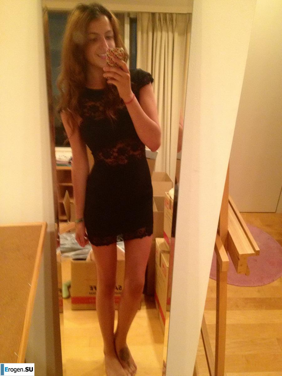 Selfie Maniac. Part 3. Photo 16