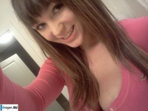 Busty self-shot. Part 2. Thumb 26