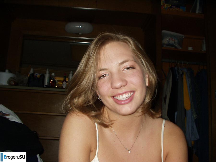 Cheerful with a hairy booty. Part 4. Photo 13