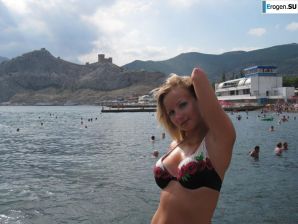 Ксюша в Крыму. Эскиз 23