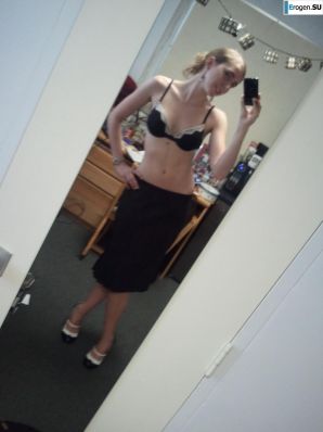 Door mirror. Thumb 10