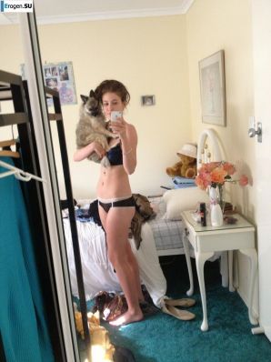 В уборной. Эскиз 14