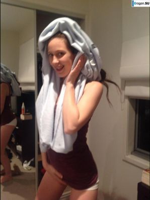 В уборной. Эскиз 45