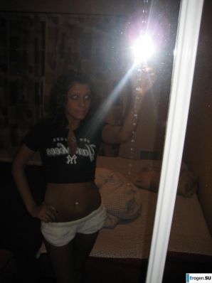 Brulik in the navel. Thumb 34