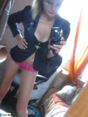 The girl loves to photograph her pussy. Part 2. Thumb 7