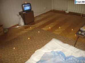 Интимный ужин на полу. Эскиз 24