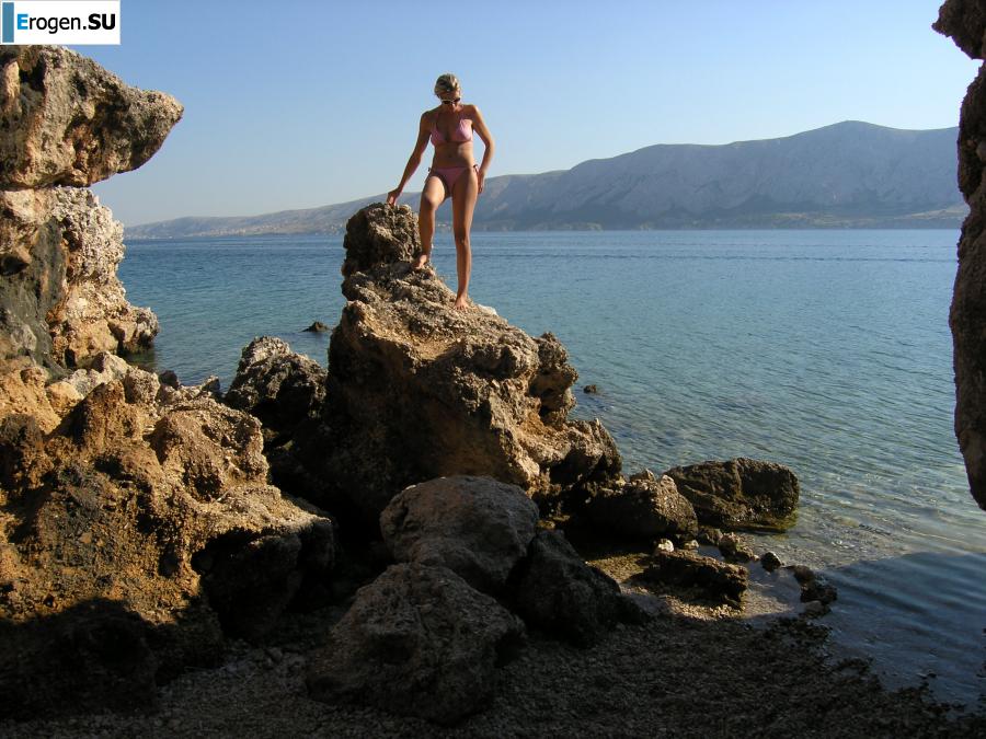 Couple on vacation. Photo 10