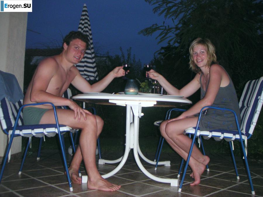 Couple on vacation. Photo 24