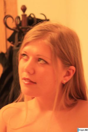 Гуляют девки, гуляют мужики. Эскиз 28