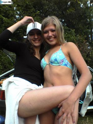 Посиделки на природе. Эскиз 10