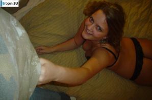 Грудастая музыкантка. Эскиз 36