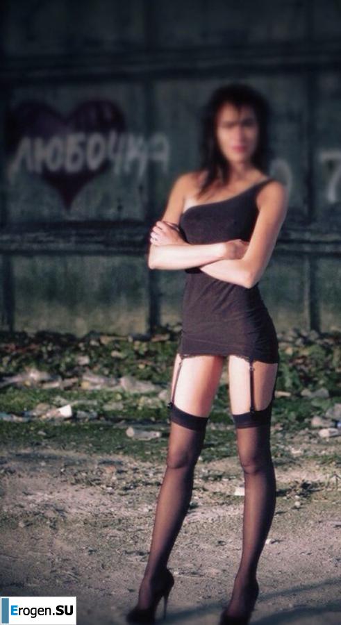 Under the bridge. Photo 10