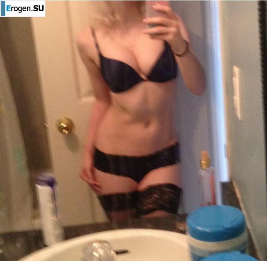 Позирует и развлекается. Фото 12