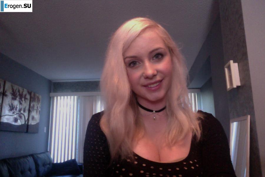 Позирует и развлекается. Фото 16