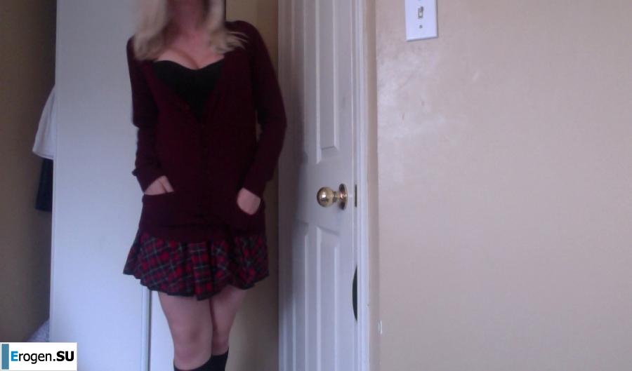 Позирует и развлекается. Фото 21