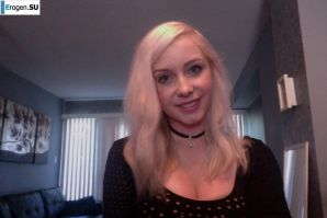 Позирует и развлекается. Эскиз 16